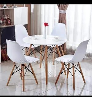 Round Top Wooden Dining|Restaurant Table Set With Wooden Leg.