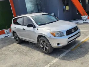Toyota RAV4 2008 Silver