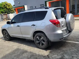 Toyota RAV4 2008 Silver