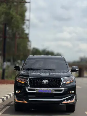 Toyota Land Cruiser Prado 2017 Black