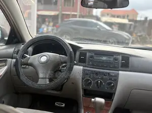 Toyota Corolla 2005 Red