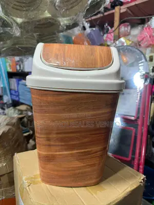 5 Liters Plastic Dustbin/Wastebin