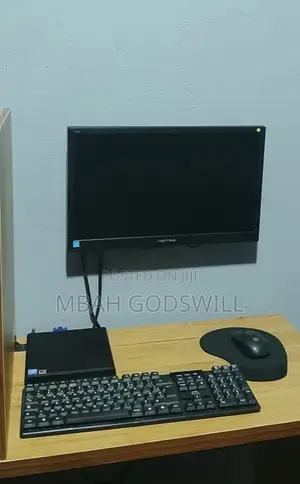 Desktop Computer HP ProDesk 400 G4 4GB Intel Celeron HDD 512GB