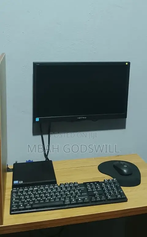 Desktop Computer HP ProDesk 400 G4 4GB Intel Celeron HDD 512GB