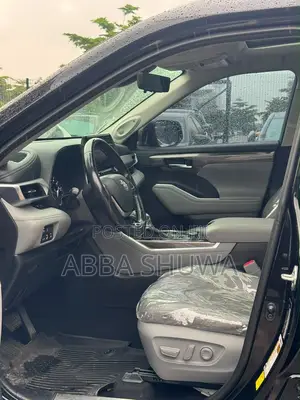 Toyota Highlander Platinum AWD 2020 Black