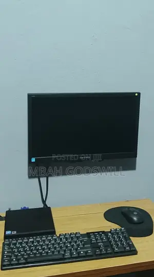 Desktop Computer HP ProDesk 400 G4 4GB Intel Celeron HDD 512GB