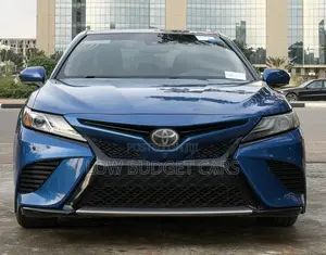 Toyota Camry XSE (2.5L 4cyl 8A) 2019 Blue