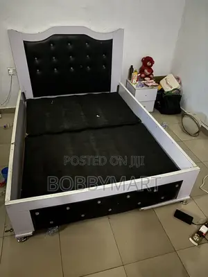 4andhalf Bedframe With Side Drawer