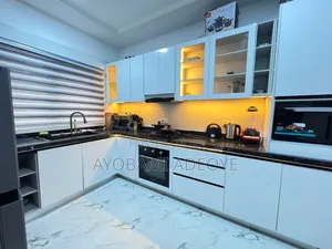 Furnished 2bdrm Apartment in Vintage Height, Ikate for rent