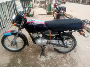 TVS HLX Plus ES 2021 Black