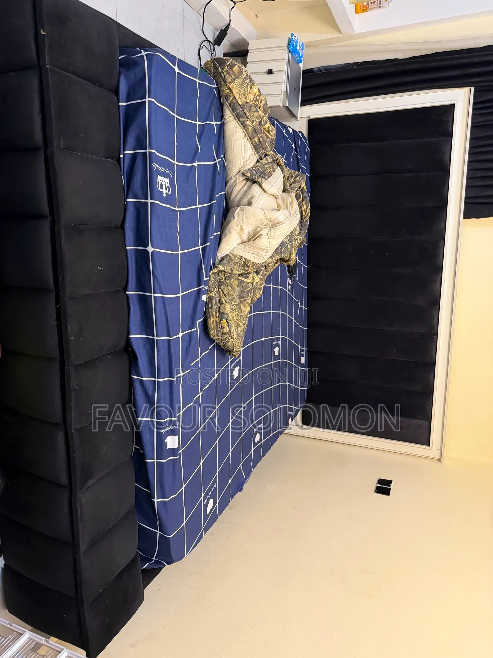 6 by 6 Bedframe