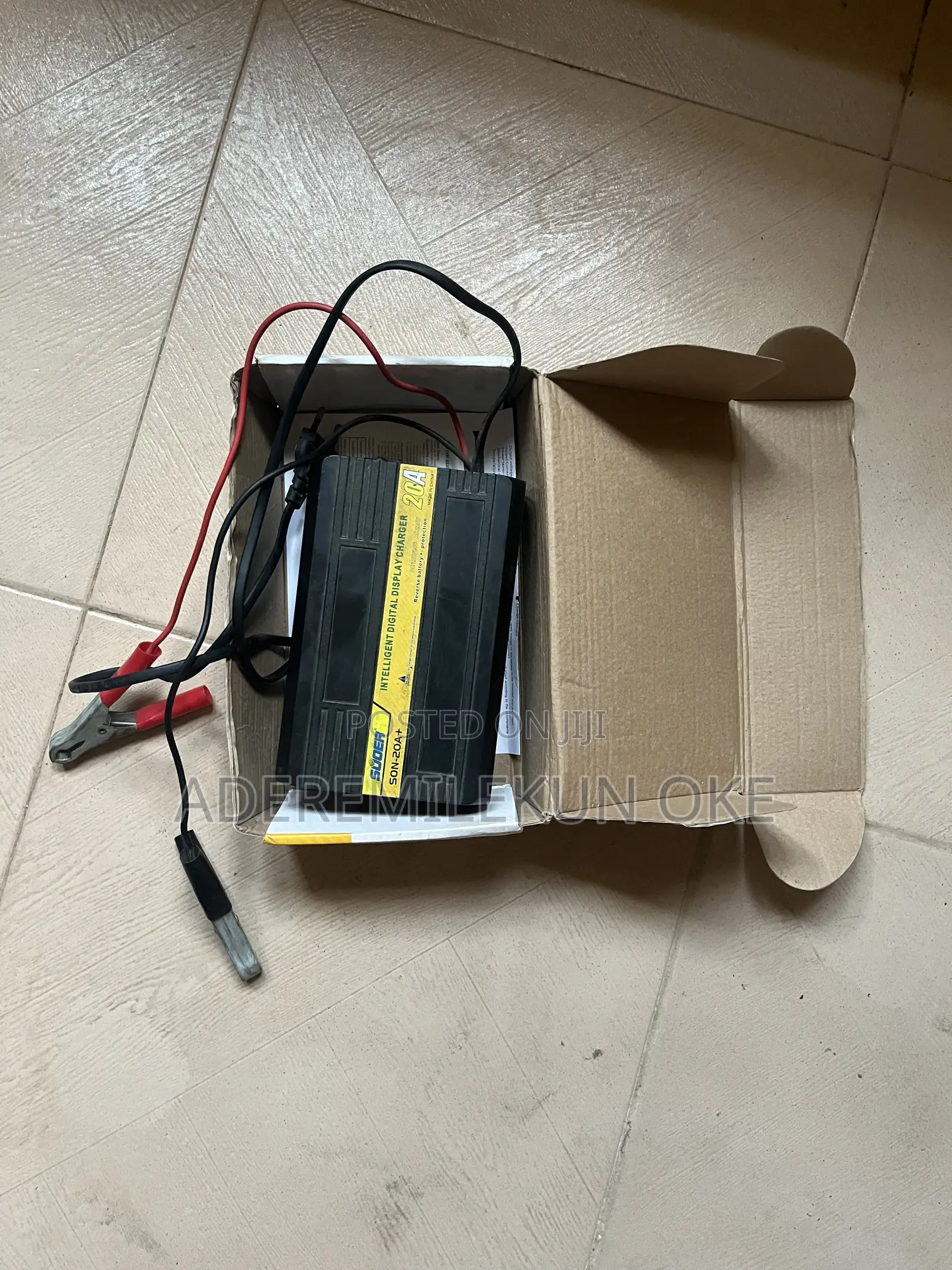 20a Suder Digital Battery Charger