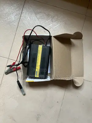 20a Suder Digital Battery Charger
