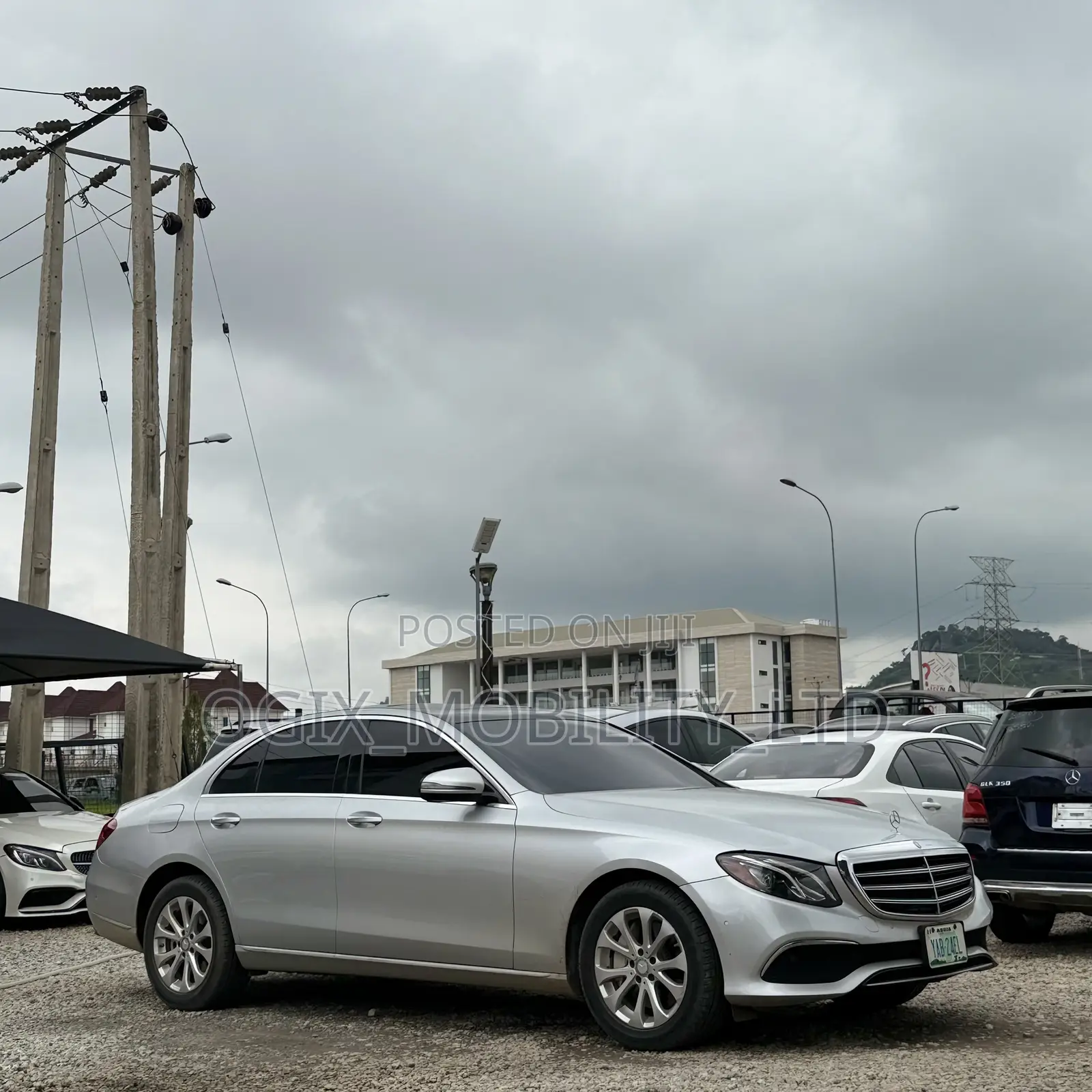Mercedes-Benz E300 2016 Silver