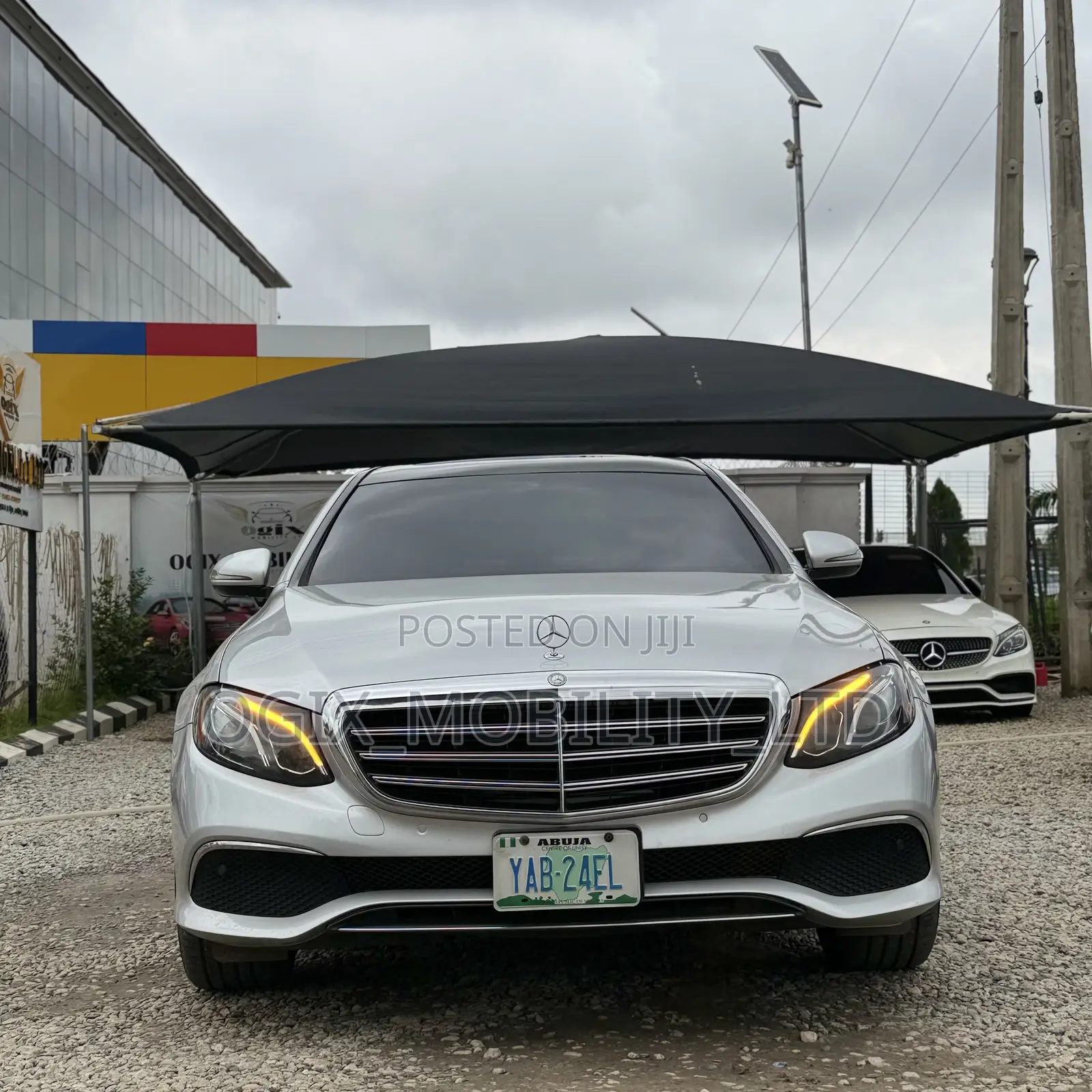 Mercedes-Benz E300 2016 Silver