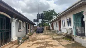 2bdrm Block of Flats in Benin City for sale