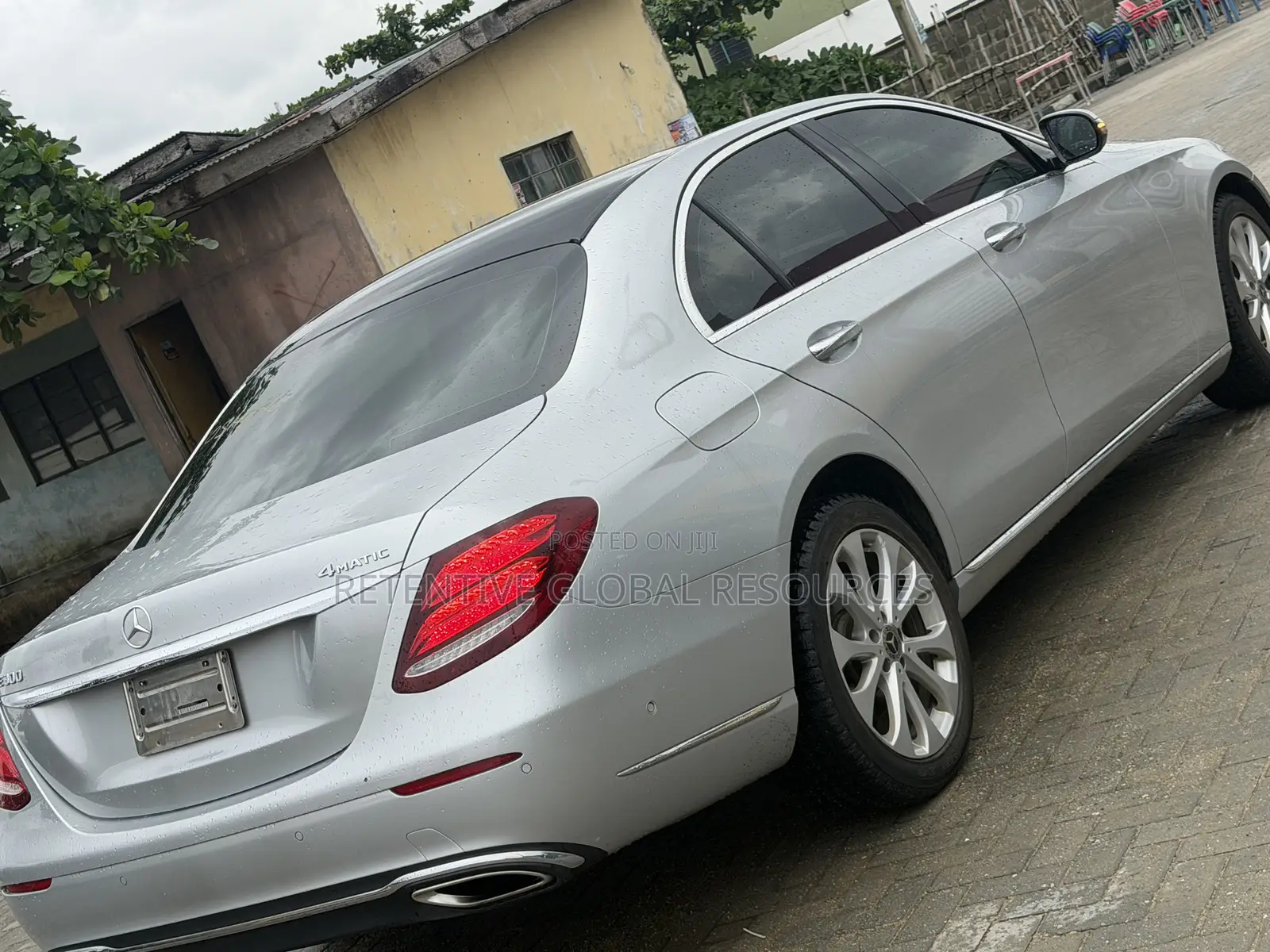 Mercedes-Benz E300 2019 Silver