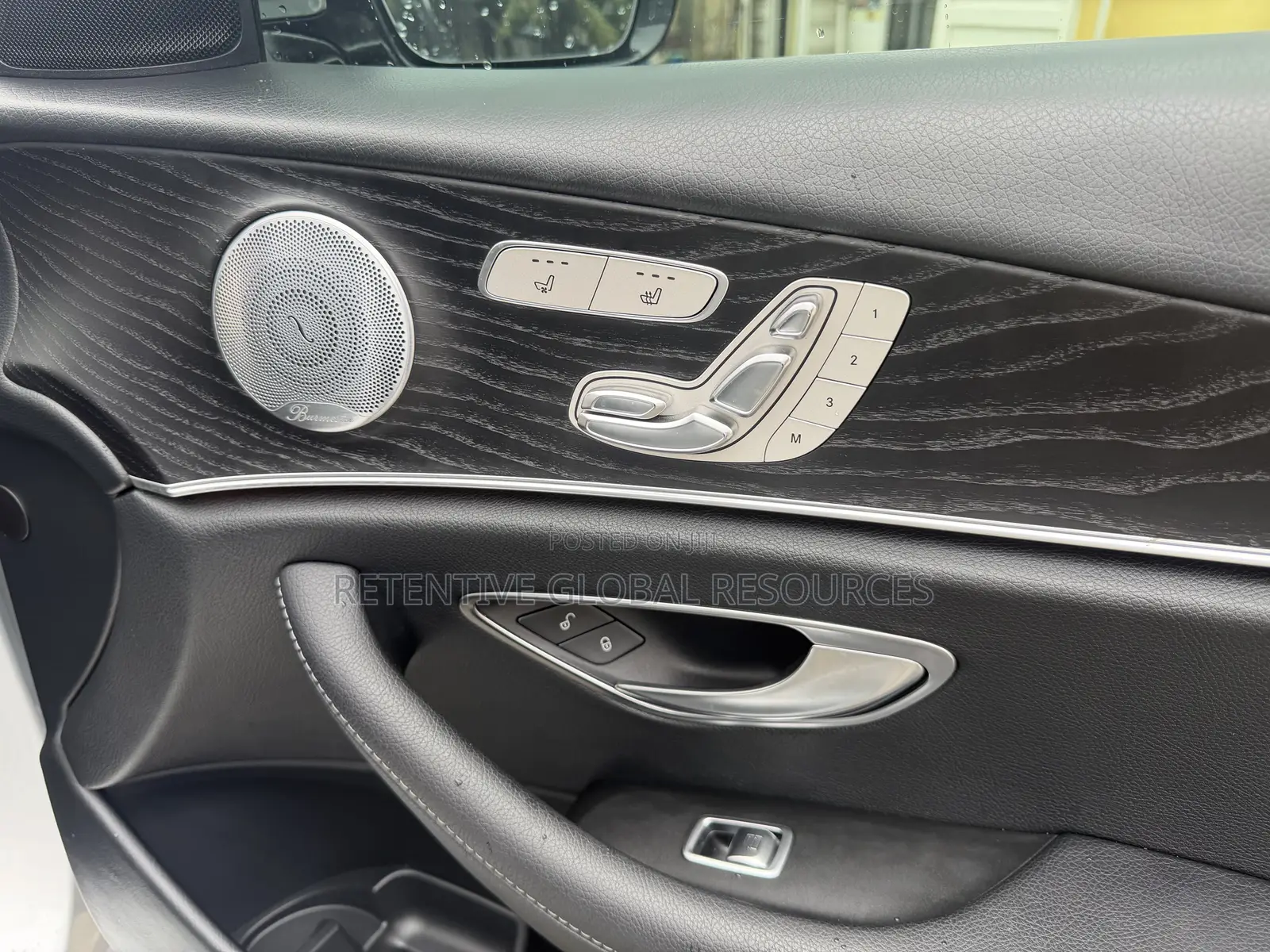 Mercedes-Benz E300 2019 Silver