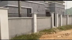 2bdrm Bungalow in Uyo for sale