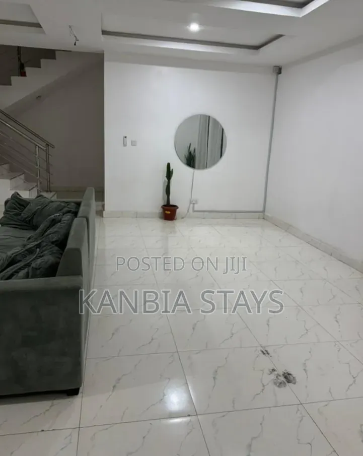 Rooms in a Shared Flat for Shortlet