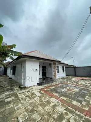 6bdrm Bungalow in Obio-Akpor for sale