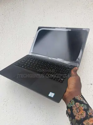 Laptop Dell Latitude 7400 8GB Intel Core i7 SSD 256GB