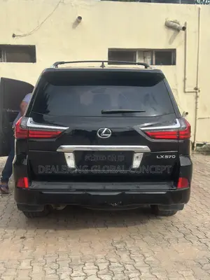 Lexus LX 570 AWD 2016 Black