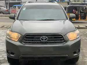 Toyota Highlander Limited 2010 Green