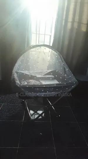 Baby Standing Bed