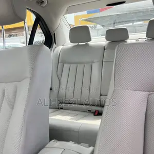 Mercedes-Benz E350 2015 Red