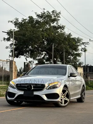 Mercedes-Benz C300 2016 Silver