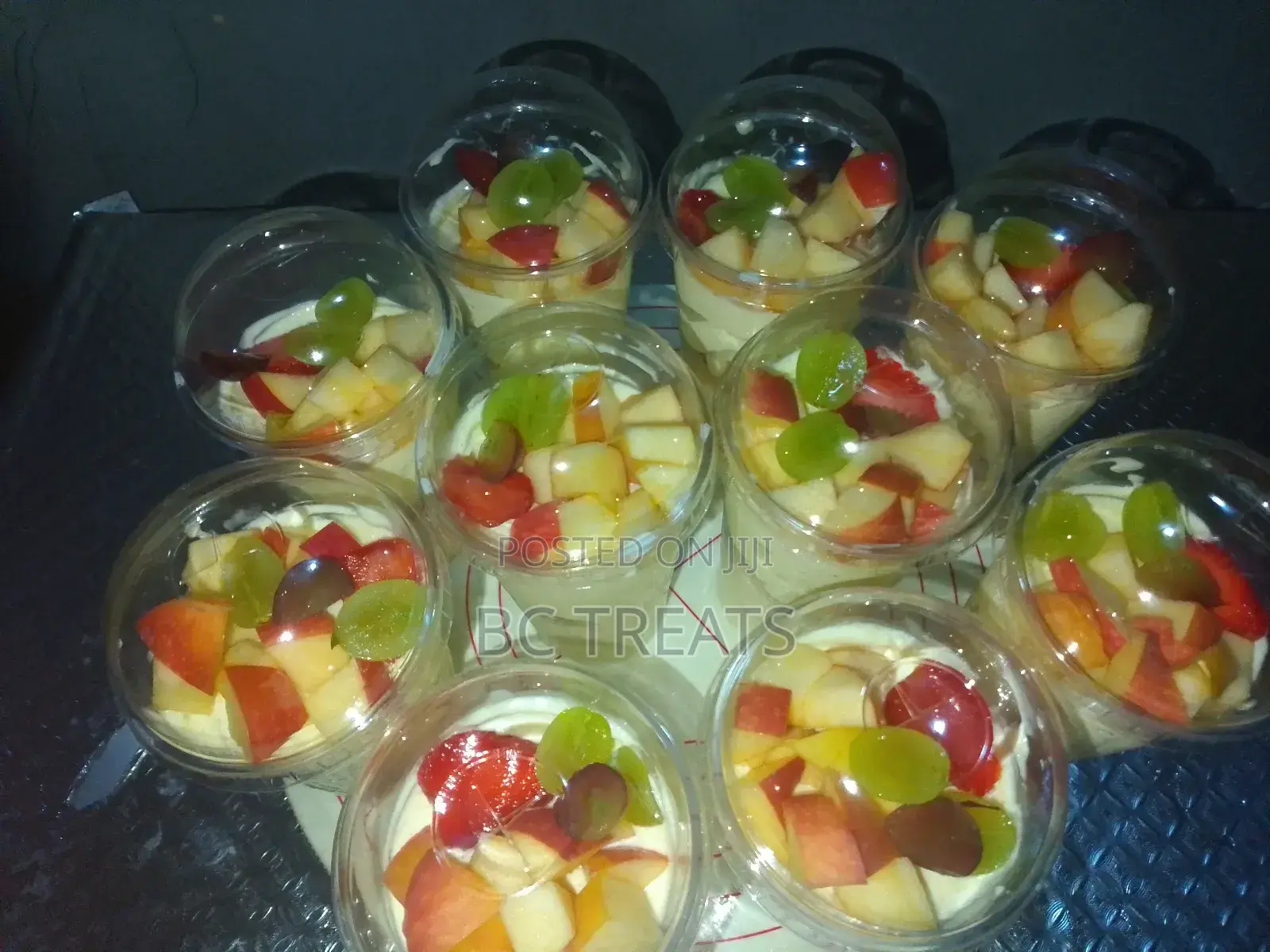 Granola/Fruit Parfait