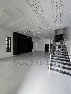 5bdrm Duplex in Sangotedo for sale