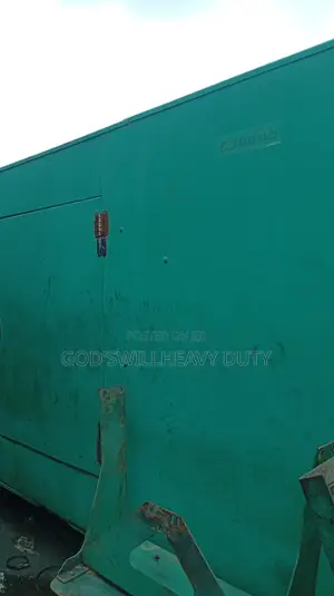300kva Cummins Soundproof Generator