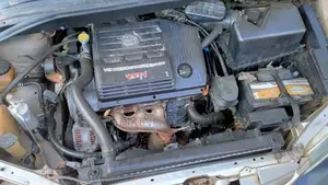 Toyota Sienna LE 2002 Gold