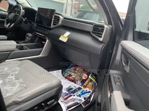 Toyota Tundra Limited CrewMax 6.5' Bed 2024 Black