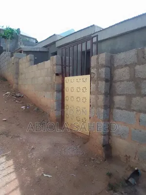 Furnished 4bdrm House in Dutse-Alhaji for sale