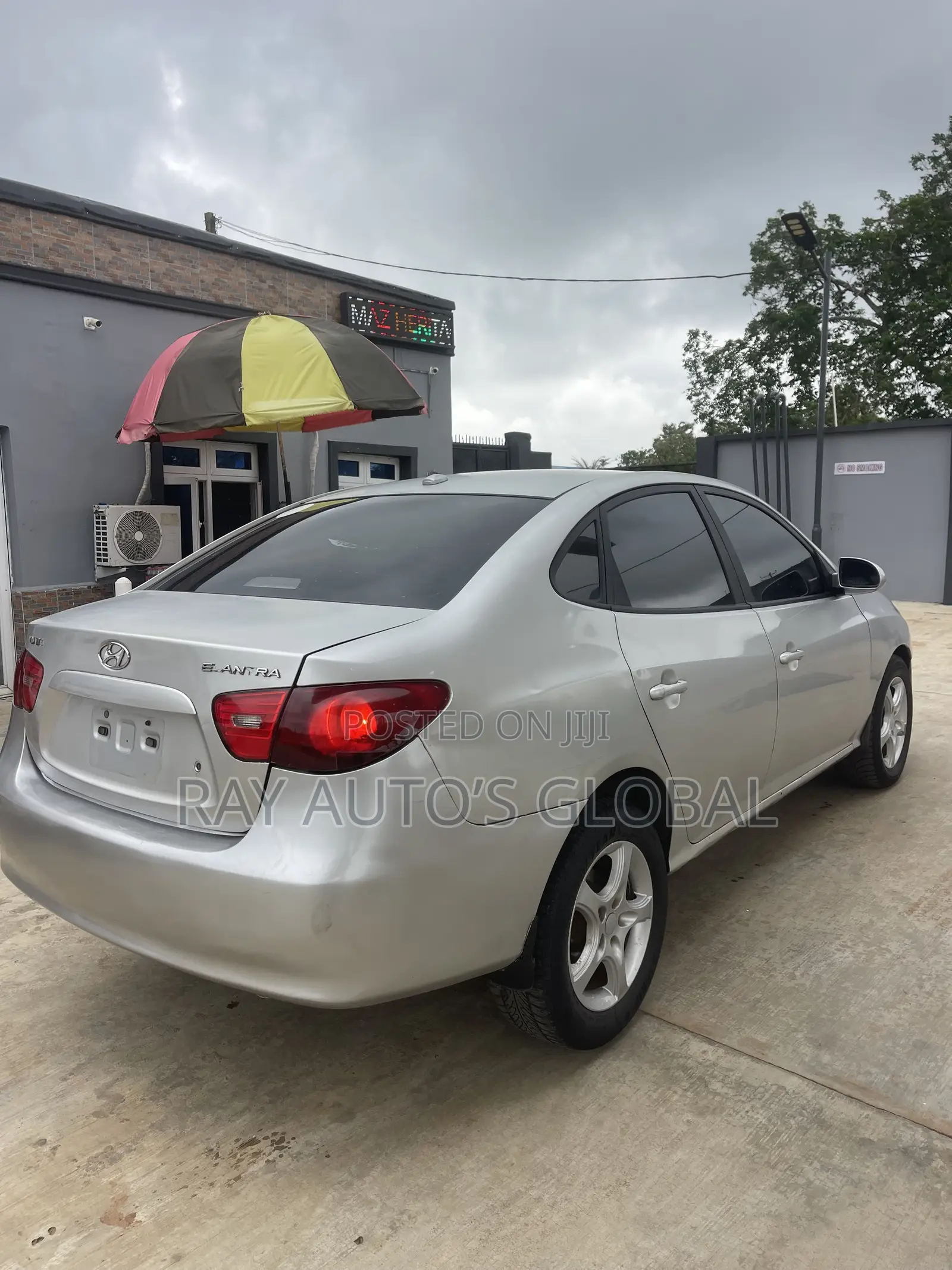 Hyundai Elantra 1.6 GLS Automatic 2008 Silver