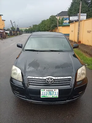 Toyota Avensis 2005 Black