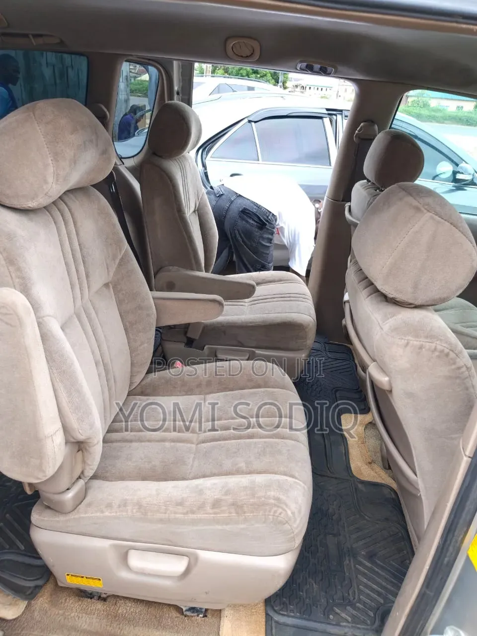 Toyota Quantum 2002 Grey