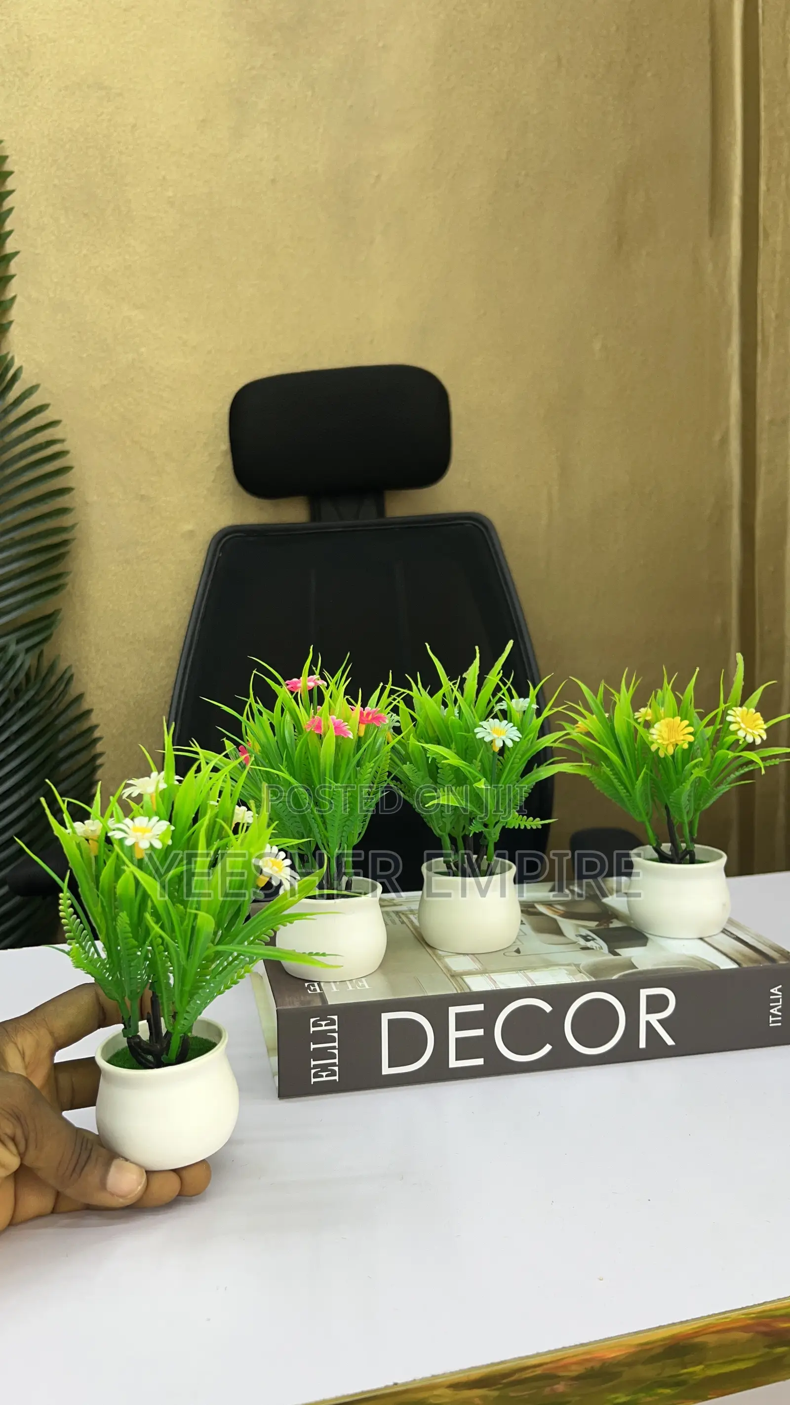 Small Table Flower