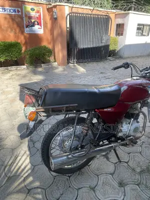 Bajaj Boxer 2015 Red