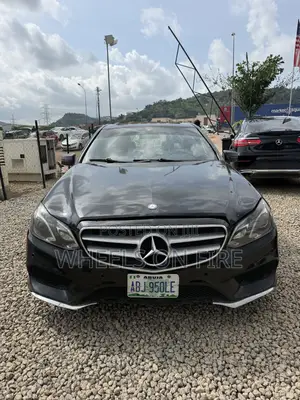 Mercedes-Benz E350 Base 4dr Sedan RWD (3.5L 6cyl 7A) 2011 Black