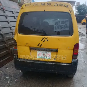 Suzuki Every 2010 Yellow