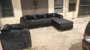I Wan to Sell This L From Chair