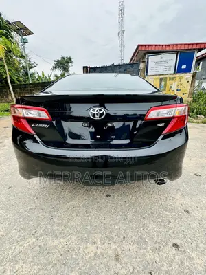Toyota Camry SE 4dr Sedan (2.5L 4cyl 6A) 2014 Black