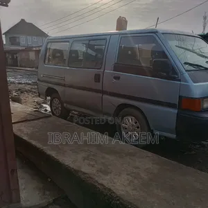 Mitsubishi L300 2005 Grey