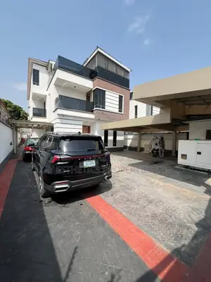 Furnished 5bdrm Duplex in Lekki Phase 1 for sale