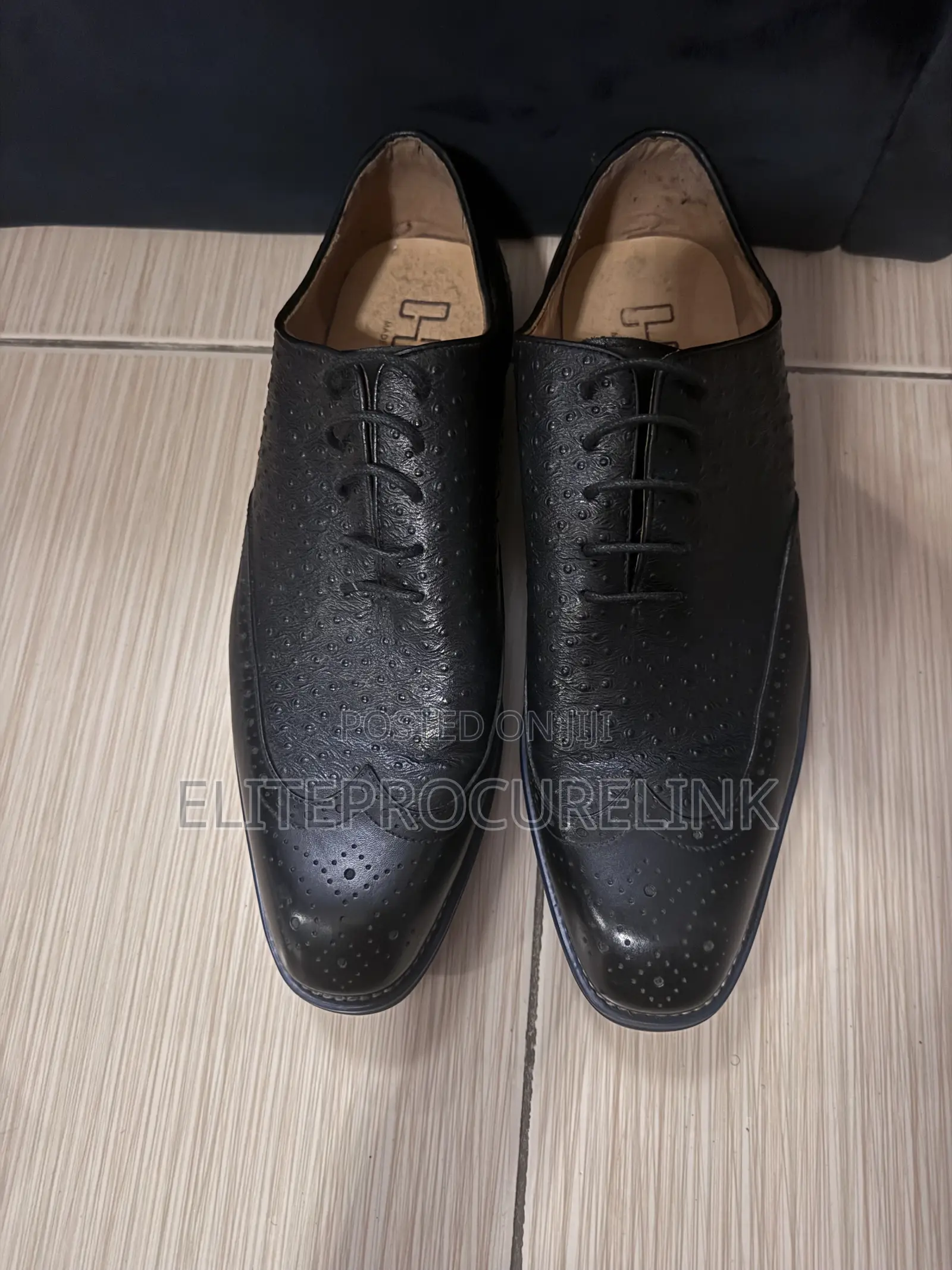 Men’s Shoe