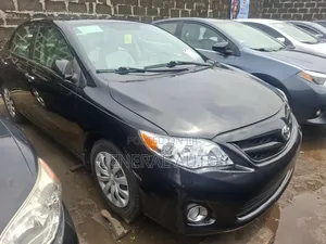 Toyota Corolla 2013 Black